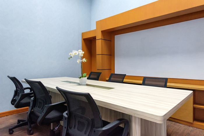 w1 - Private Office 6 Pax - Menara Cardig at Twospaces