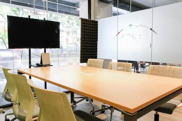 a - Private Office 6 Pax - Epica at Twospaces