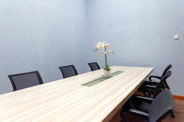 w4 - Private Office 6 Pax - Menara Cardig at Twospaces