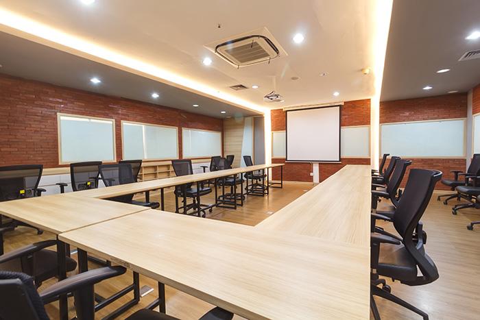 W3 - Meeting Room 14 Pax Daily (07.00-16.00) - Menara Cardig at Twospaces