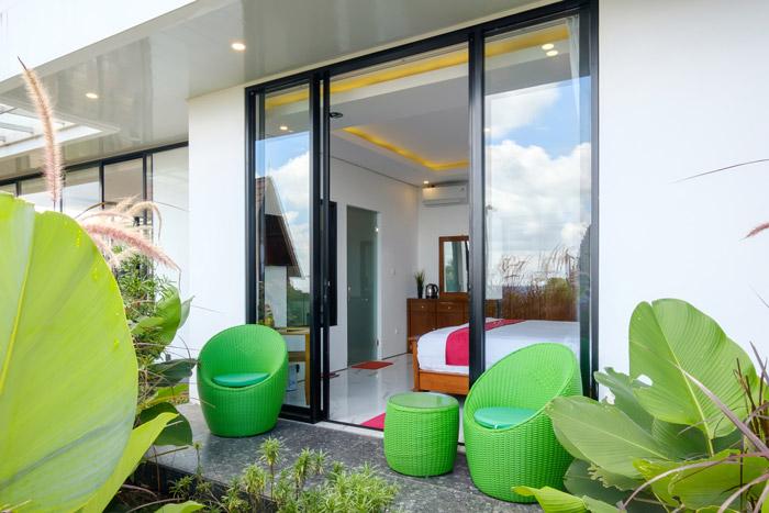 W12 - Talawi - deRos Resort & Cafe at Twospaces