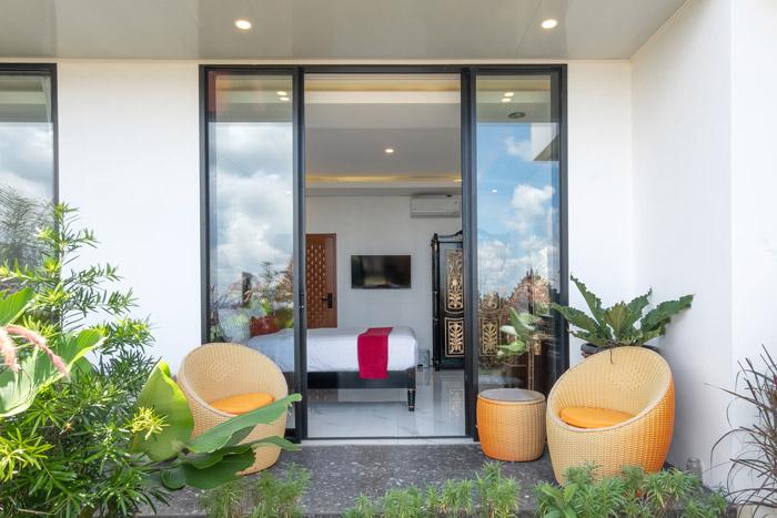 W23 - Talawi - deRos Resort & Cafe at Twospaces
