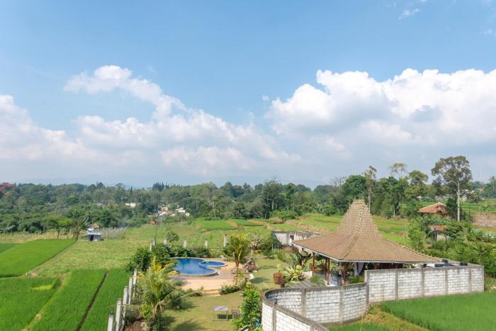 W49 - Talawi - deRos Resort & Cafe at Twospaces