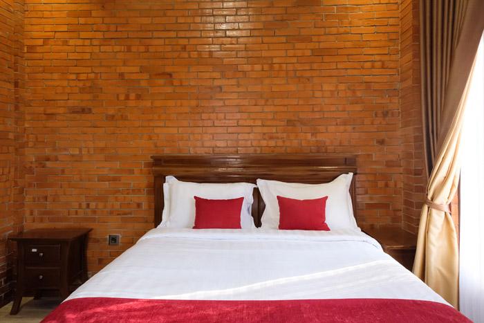 W3 - Batu Sangkar - deRos Resort & Cafe at Twospaces