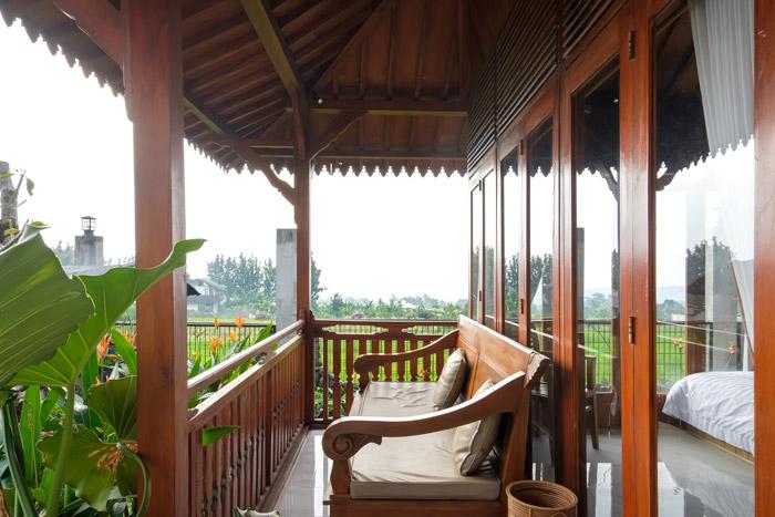 W11 - Joglo Tikalak - deRos Resort & Cafe at Twospaces