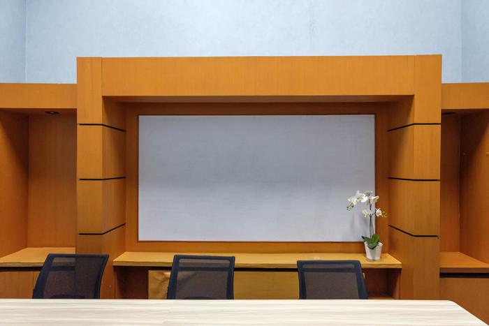 W3 - Private Office 6 Pax Daily - Menara Cardig at Twospaces
