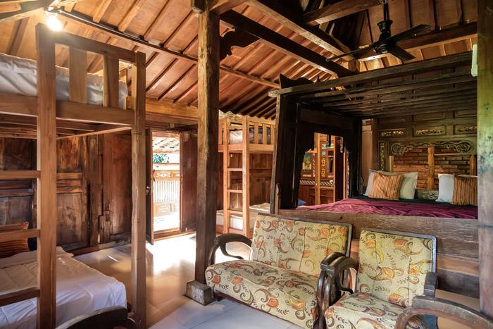 ARB13 - Family Room - Bunga Desa at Twospaces