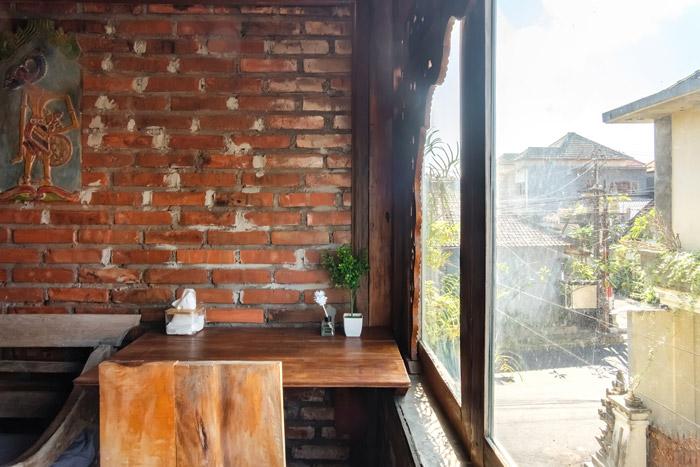 W8 - Deluxe Triple - Bunga Desa at Twospaces