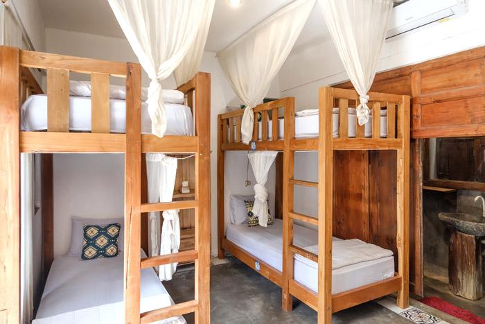 W1 - Family 4 Pax - Wave And Chill House at Twospaces