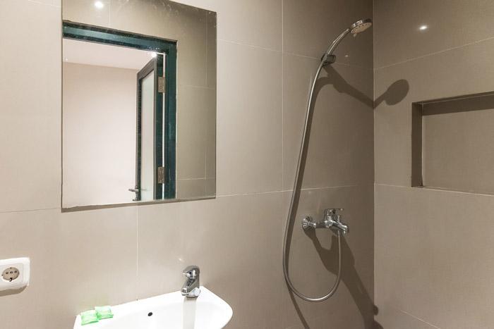 ARB-SR-10 - Standard Room - Daily - Mono Coliving Pakis at Twospaces