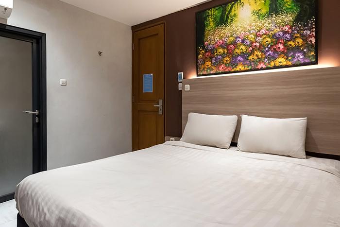 W3 - Superior Room - Monthly - Mono Coliving Pakis at Twospaces