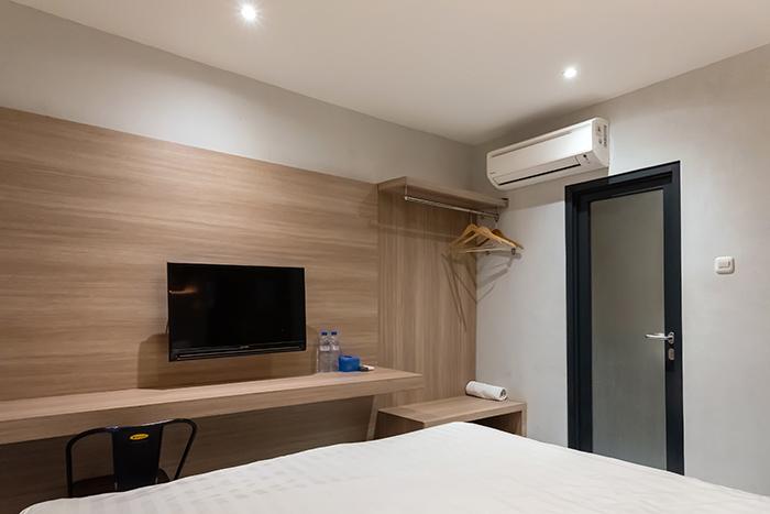 W5 - Superior Room - Monthly - Mono Coliving Pakis at Twospaces