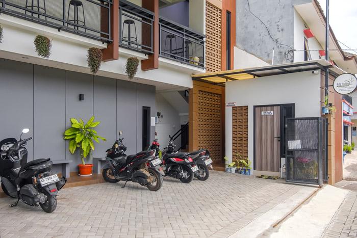 ARB-ASTN-16 - Exclusive Single - Female - Arda Homes Seturan at Twospaces