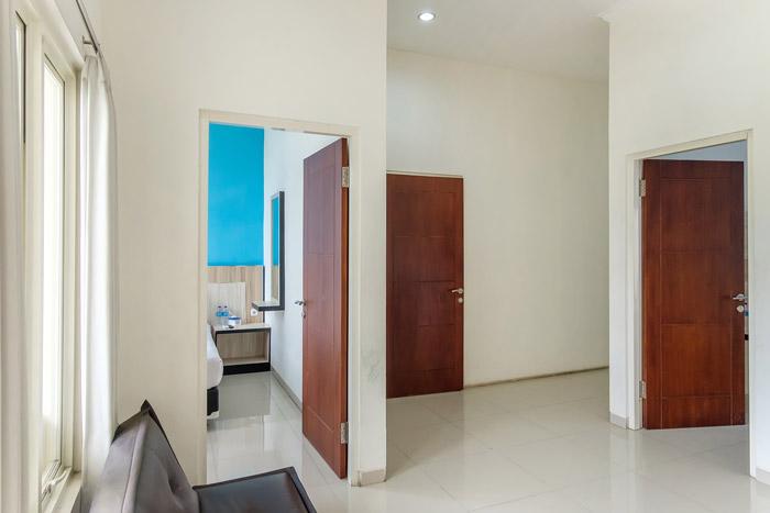 ARB-SUR-7 - Suite Room - Panorama Villas Batu at Twospaces