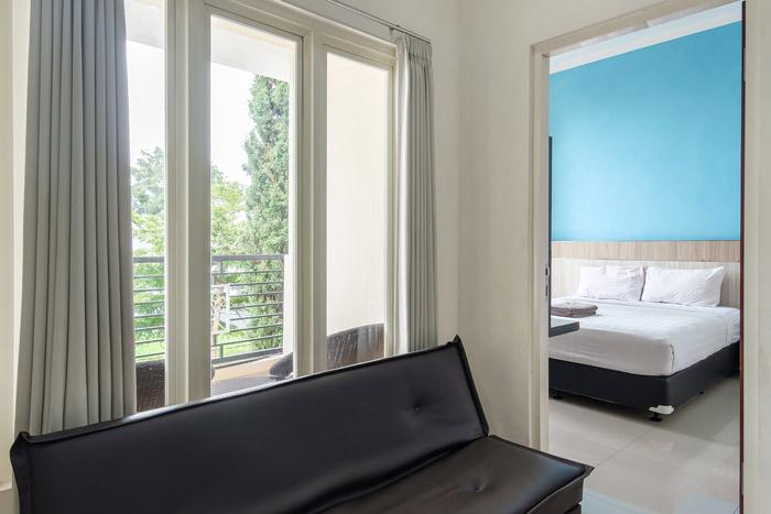 ARB-SUR-8 - Suite Room - Panorama Villas Batu at Twospaces