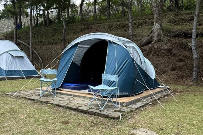 Exclusive Camp 4 Pax