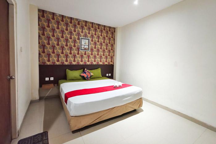 DXD-3 - Deluxe Double - Kutisari Residence at Twospaces