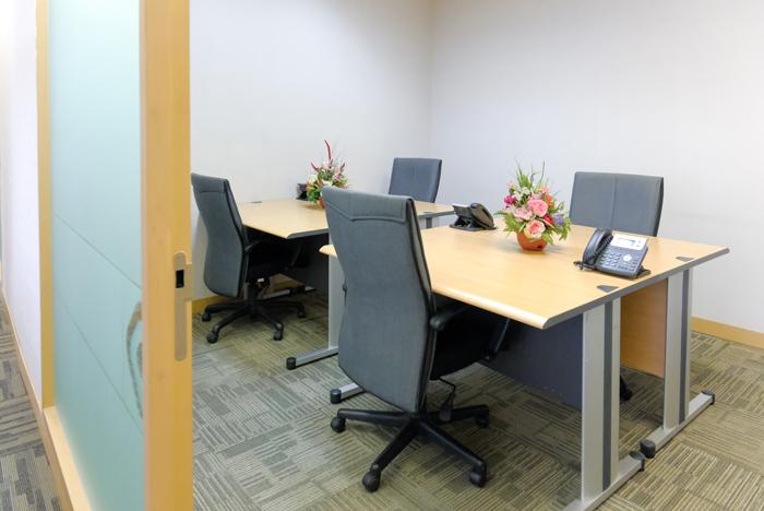 Pace-Office - Shared Desk B - Shared Desk - Pace Sentral Senayan II at Twospaces