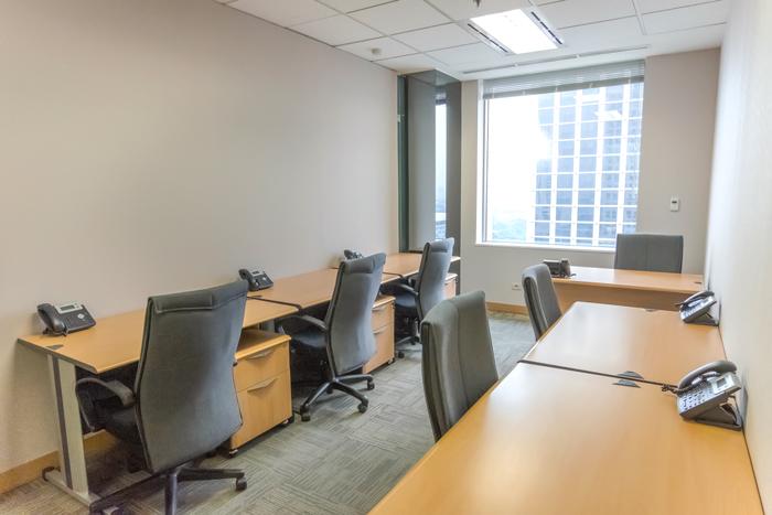Pace Office - Private Office 6-7 Pax (View) B - Private Office 6 Pax (View) - Pace Sentral Senayan II at Twospaces