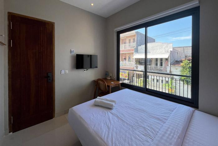 Mono-Coliving-Kertajaya---Superior-View-2 - Superior View - Mono Coliving Kertajaya at Twospaces