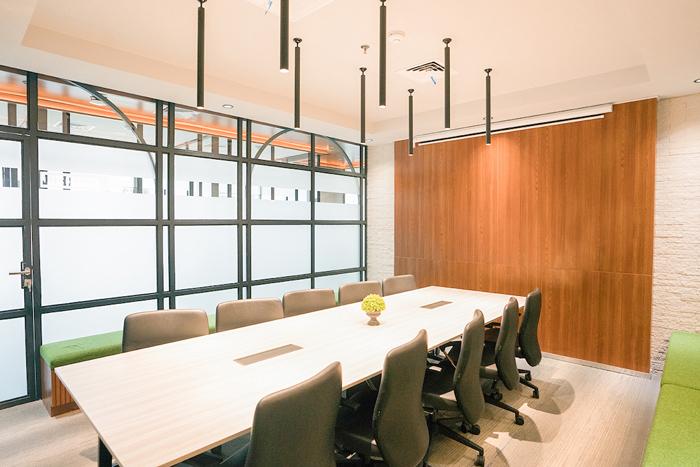 w3 - Meeting Room 10 Pax - Uptown Service Office at Twospaces