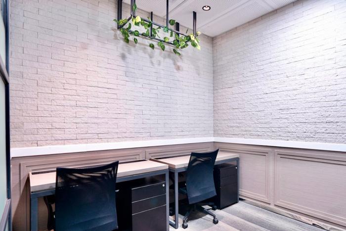 w2 - Private Office 4 Pax - Uptown Service Office at Twospaces