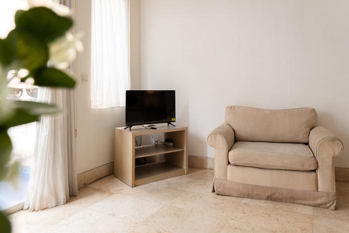 W5 - Deluxe View Harian - The Unit Residence at Twospaces