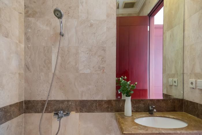 W5 - Superior View Bulanan - The Unit Residence at Twospaces