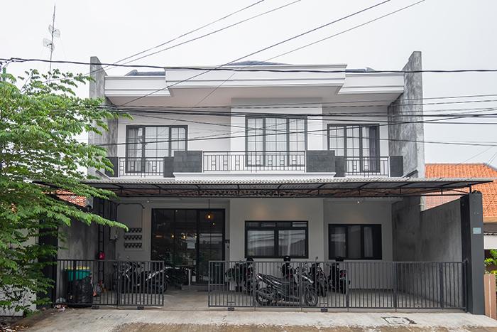 Mono Coliving Ngagel - 0