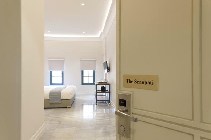 W12 - Deluxe Daily - Casa Living Senopati at Twospaces