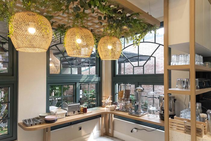 W15 - Deluxe Daily - Casa Living Senopati at Twospaces