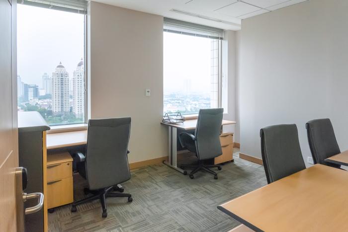 a - Private Office 4 Pax (View) - Bulanan - Pace Sentral Senayan II at Twospaces