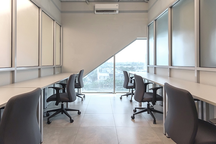 w1 - Private Office 6 Pax - Worktren Alam Sutera at Twospaces