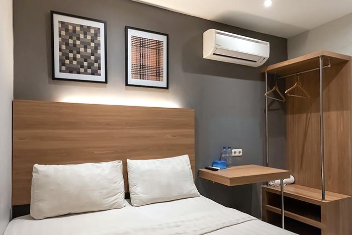W3 - Standard Room Bulanan - Pakis Residence at Twospaces
