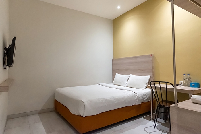 W1 - Superior Double Monthly - Ngagel Residence at Twospaces